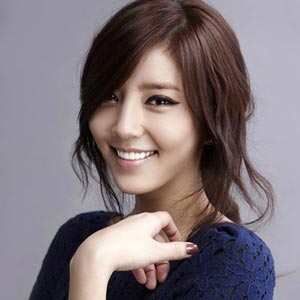 Son Dam Bi